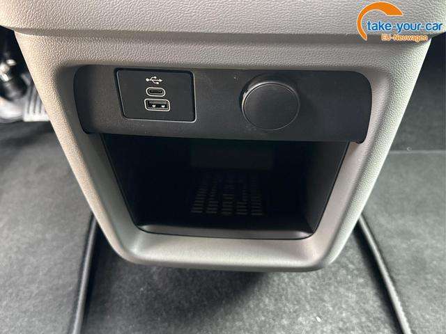 Fahrzeugbild eines Volkswagen Caravelle