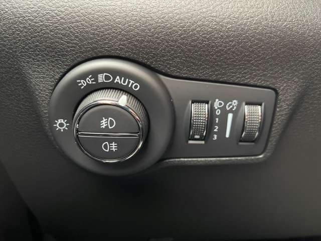 Fahrzeugbild eines Jeep Compass