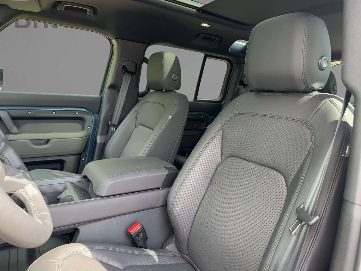 Fahrzeugbild eines Land Rover Defender