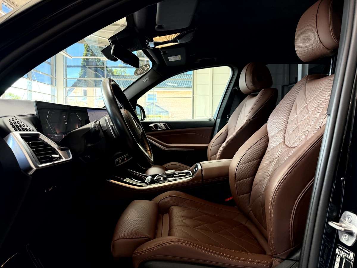 Fahrzeugbild eines BMW X5
