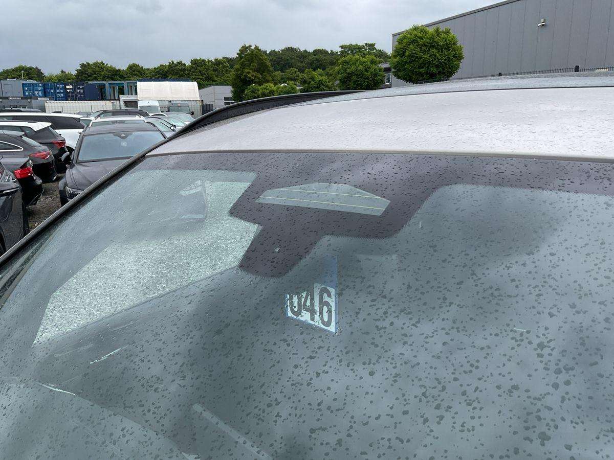 Fahrzeugbild eines BMW ix3