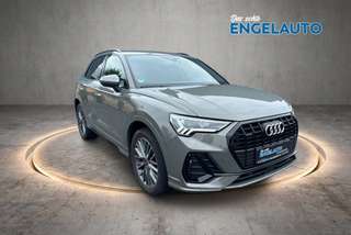 Schräge Frontansicht auf einen Audi Q3 , freigestellt
