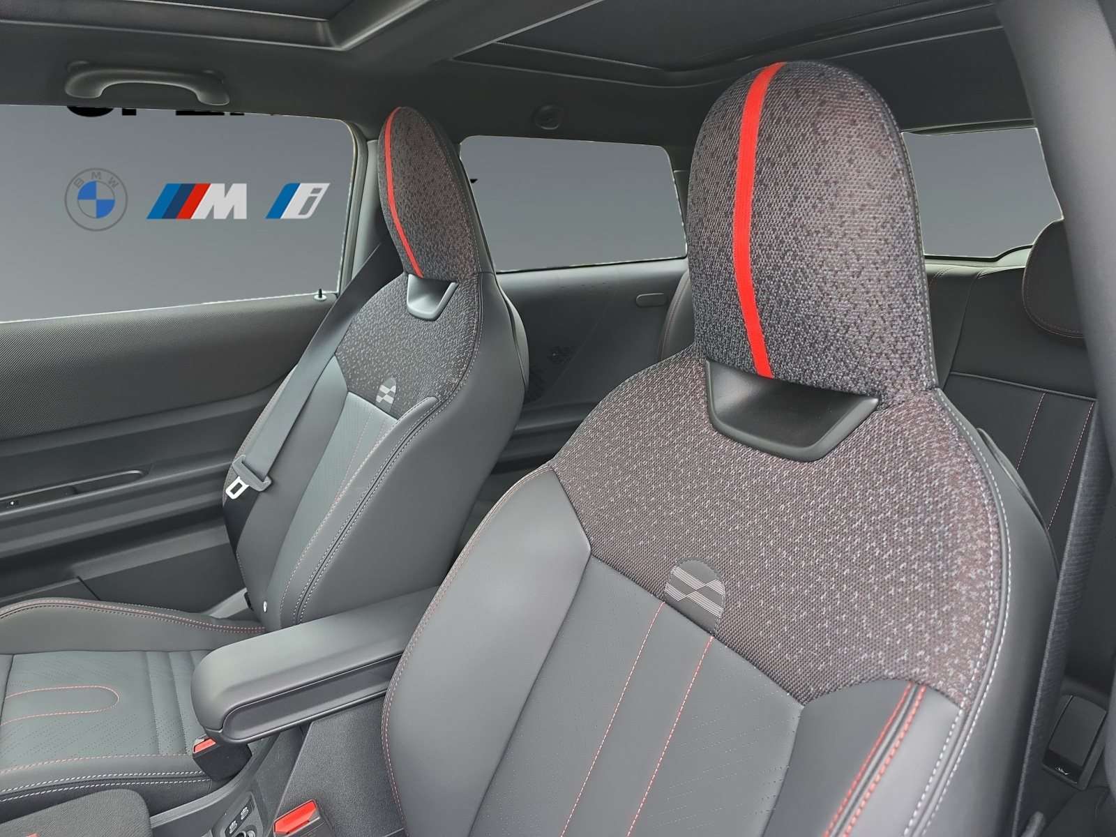 Fahrzeugbild eines MINI COOPER