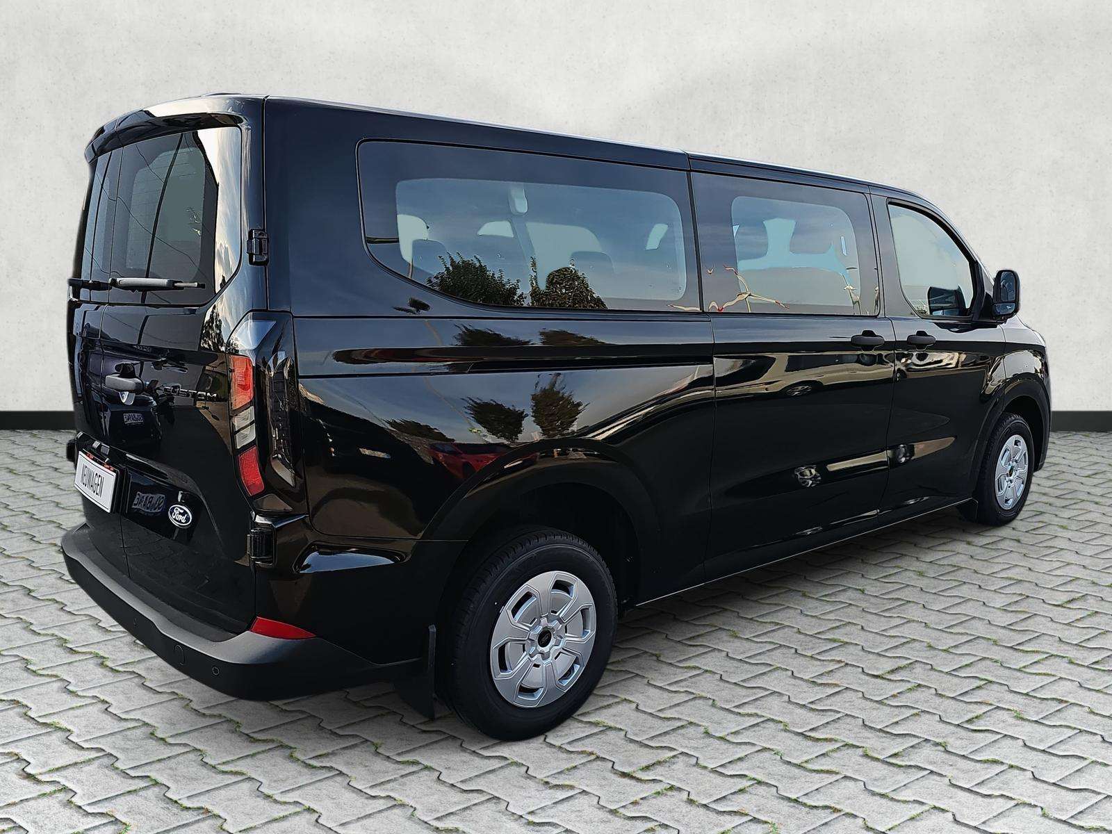 Fahrzeugbild eines Ford Transit Custom