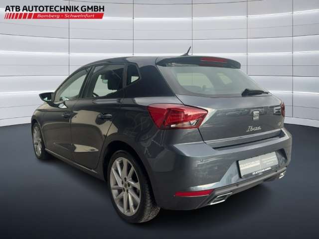 Fahrzeugbild eines SEAT Ibiza