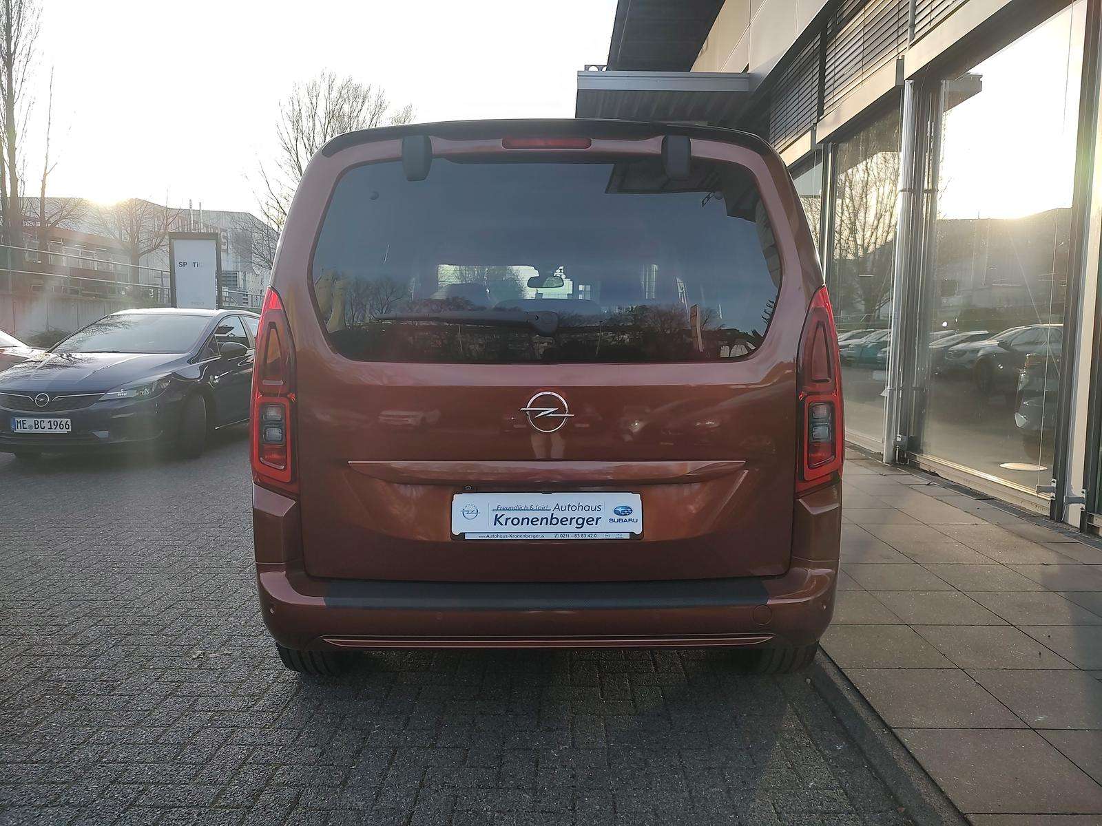 Fahrzeugbild eines Opel Combo Life
