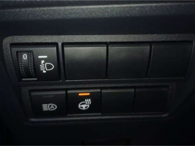 Fahrzeugbild eines Mazda Mazda2 Hybrid