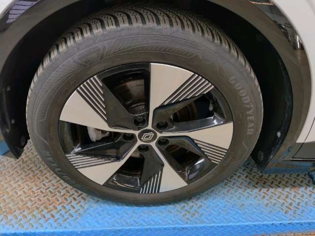 Fahrzeugbild eines Renault Megane E-TECH