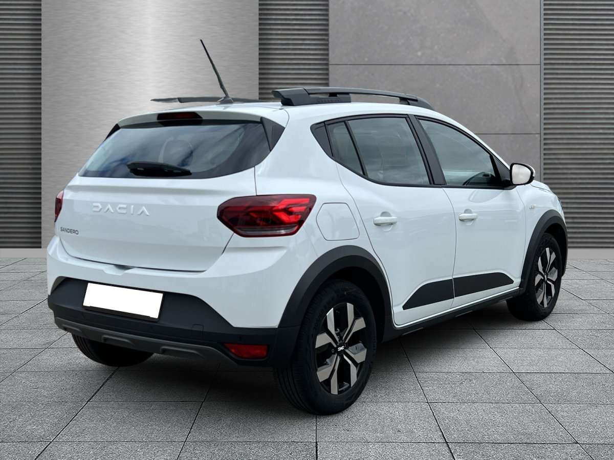 Fahrzeugbild eines Dacia Sandero