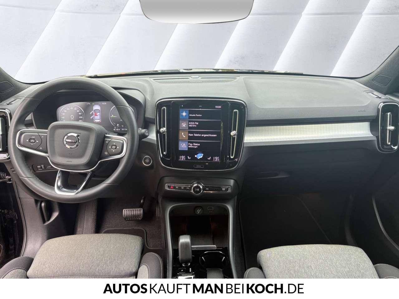 Fahrzeugbild eines Volvo XC40
