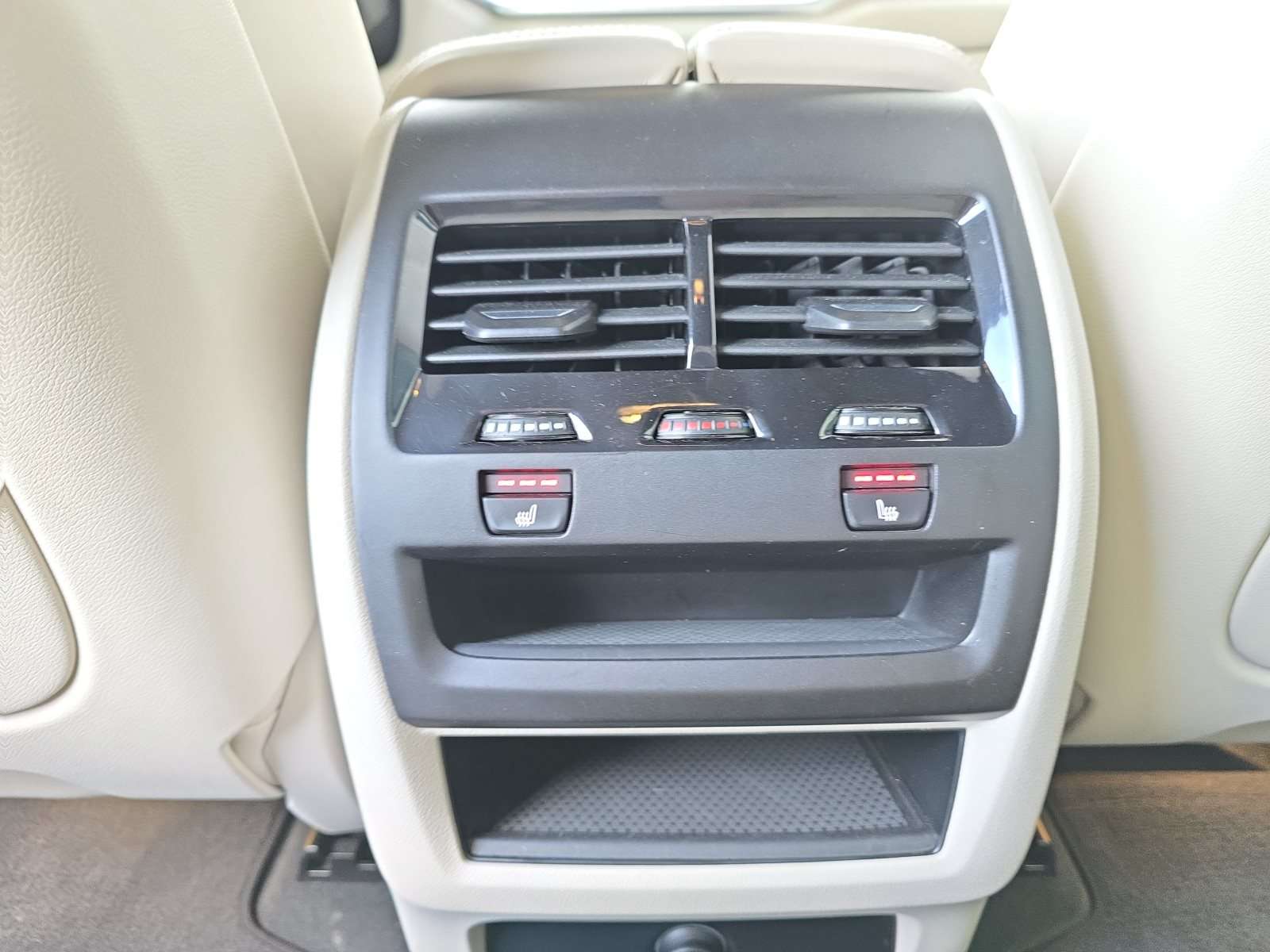 Fahrzeugbild eines BMW X5