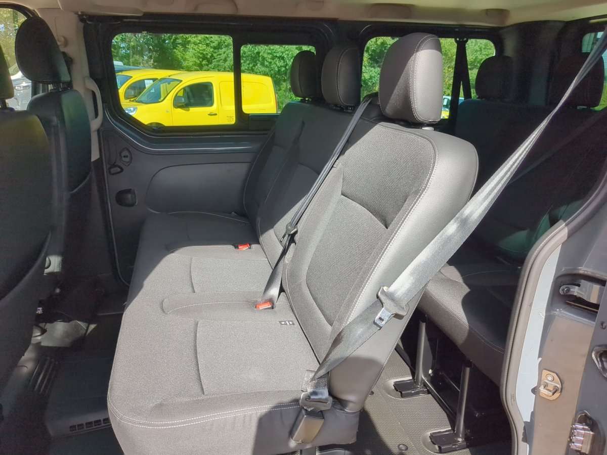 Fahrzeugbild eines Nissan Primastar