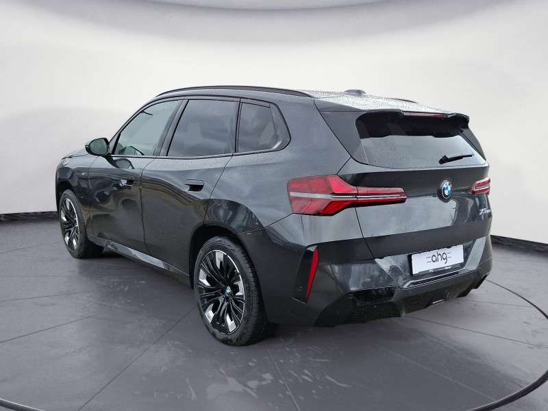 Fahrzeugbild eines BMW X3