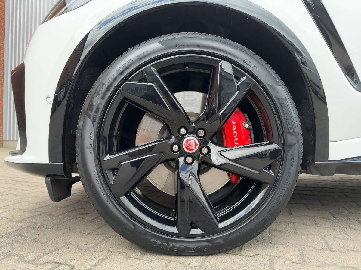 Fahrzeugbild eines Jaguar F-PACE