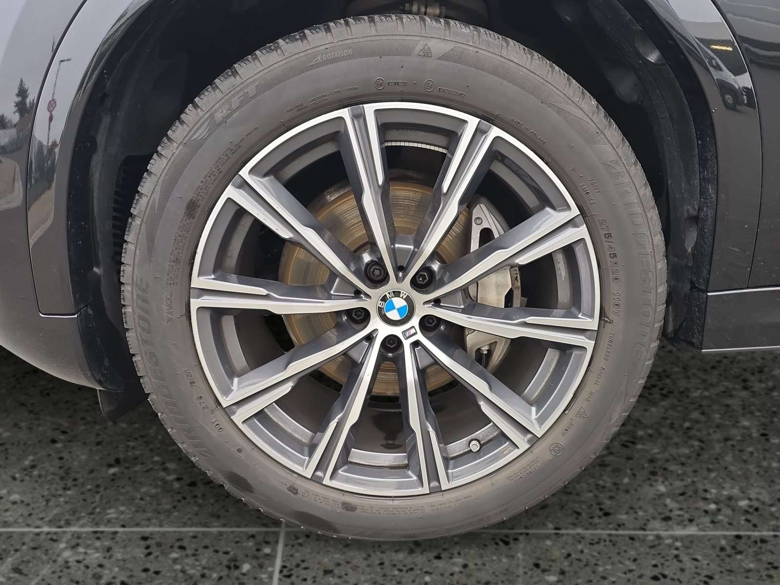 Fahrzeugbild eines BMW X6
