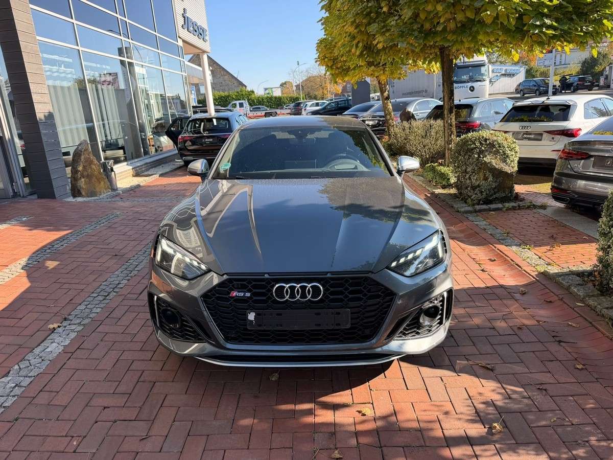 Fahrzeugbild eines Audi RS5