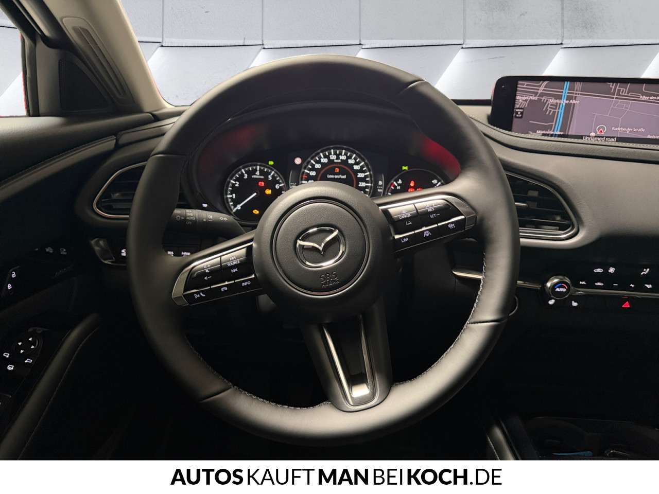 Fahrzeugbild eines Mazda CX-30
