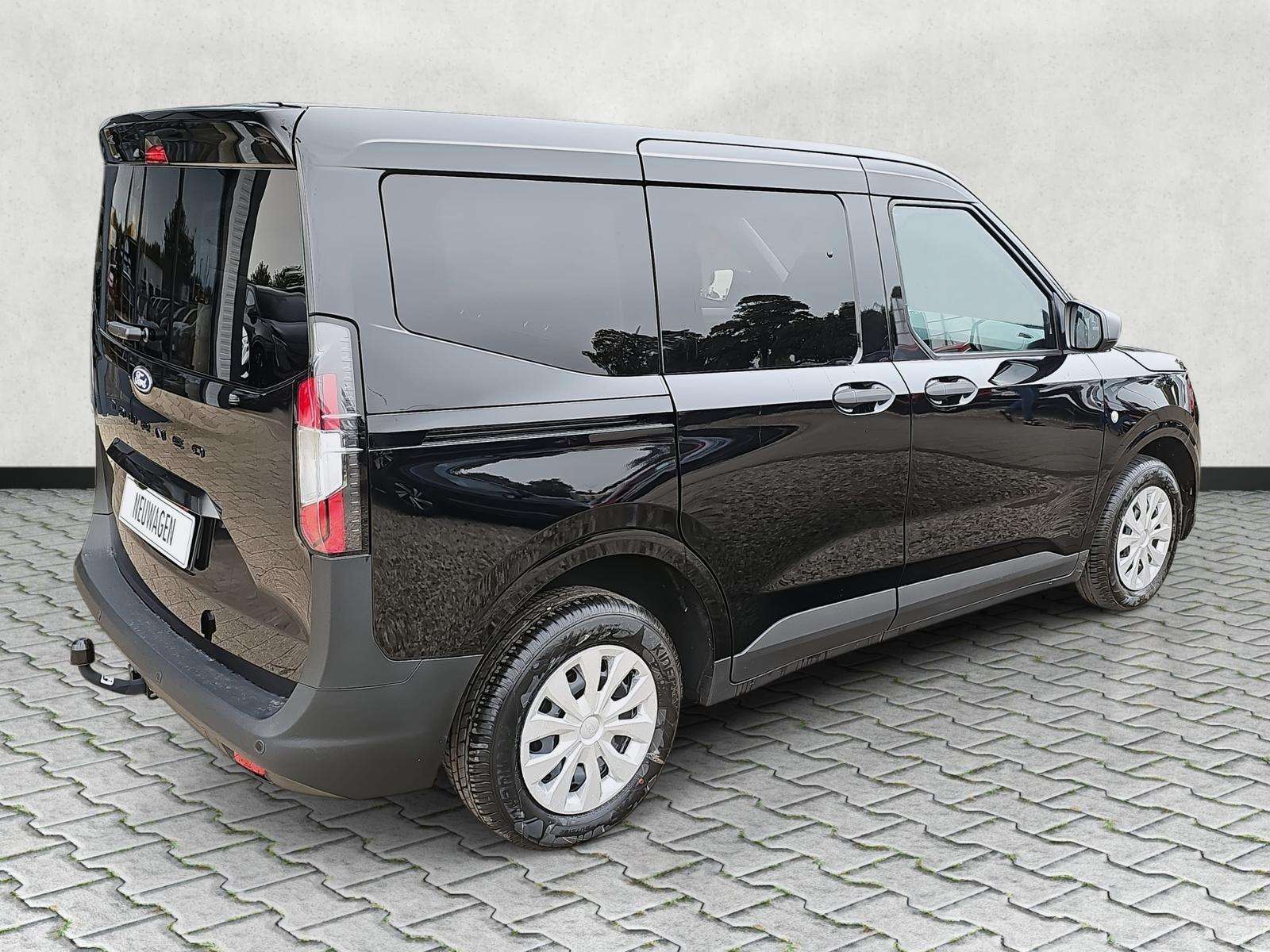 Fahrzeugbild eines Ford Tourneo Courier