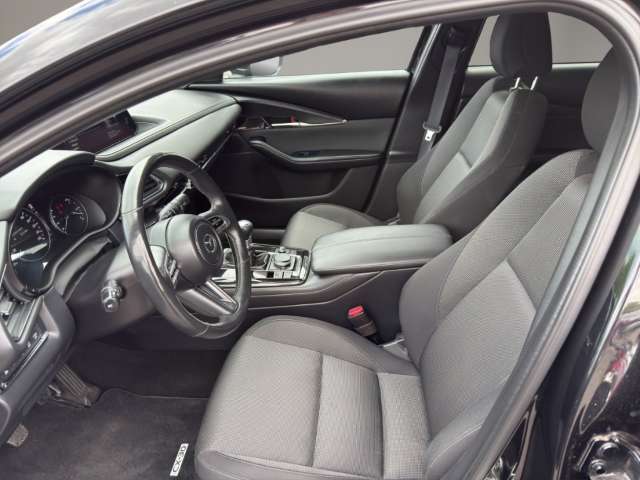 Fahrzeugbild eines Mazda CX-30