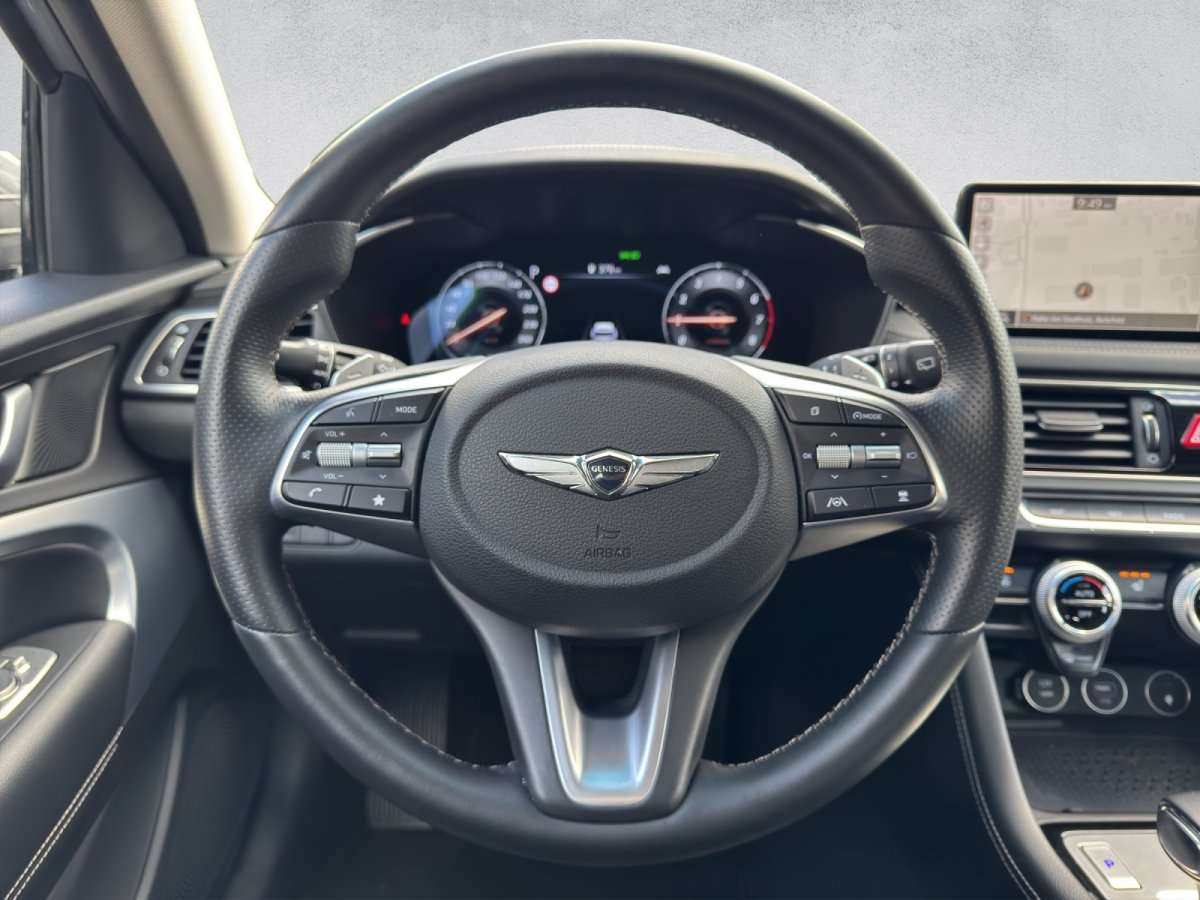 Fahrzeugbild eines Genesis G70