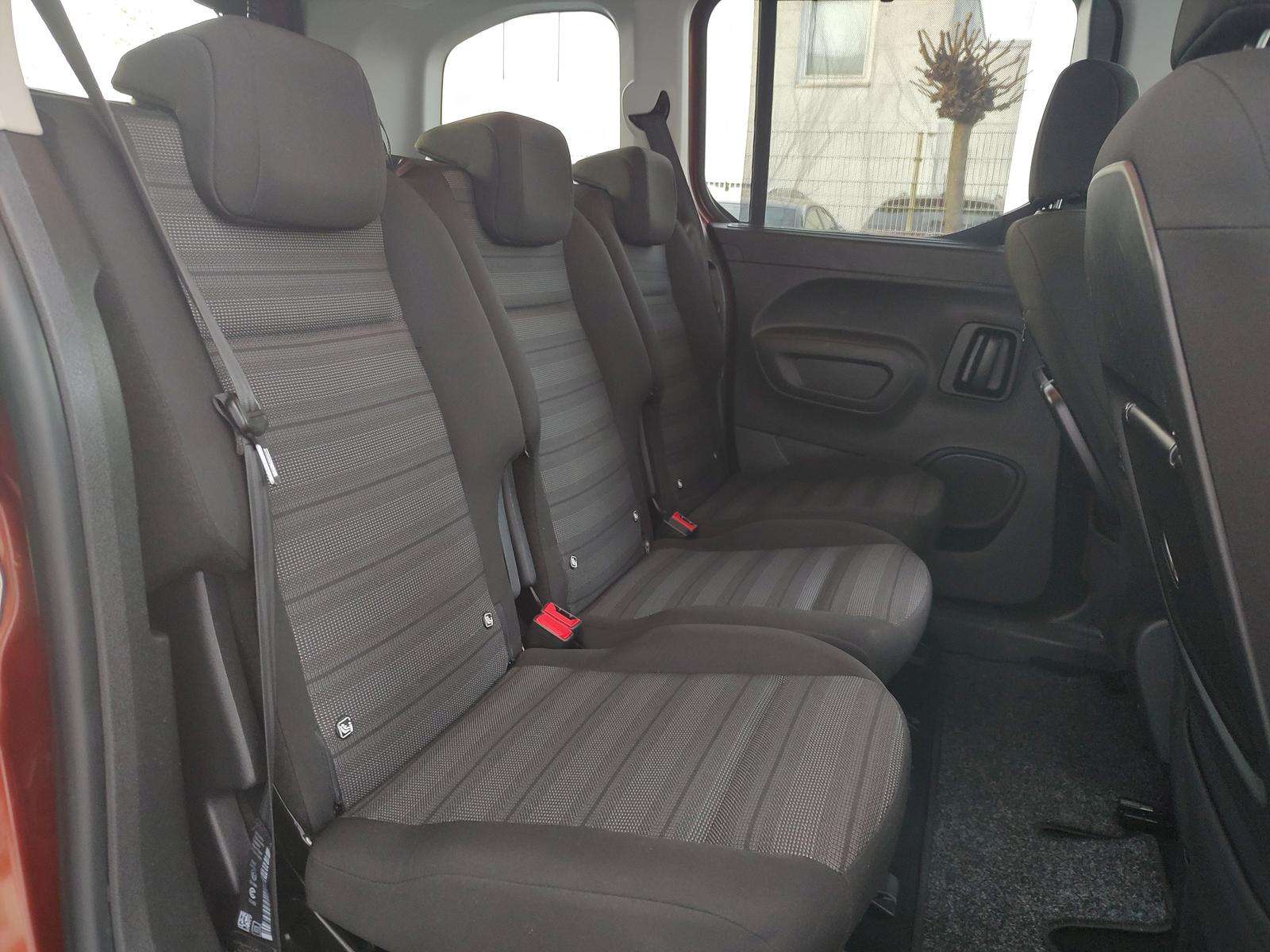 Fahrzeugbild eines Opel Combo Life