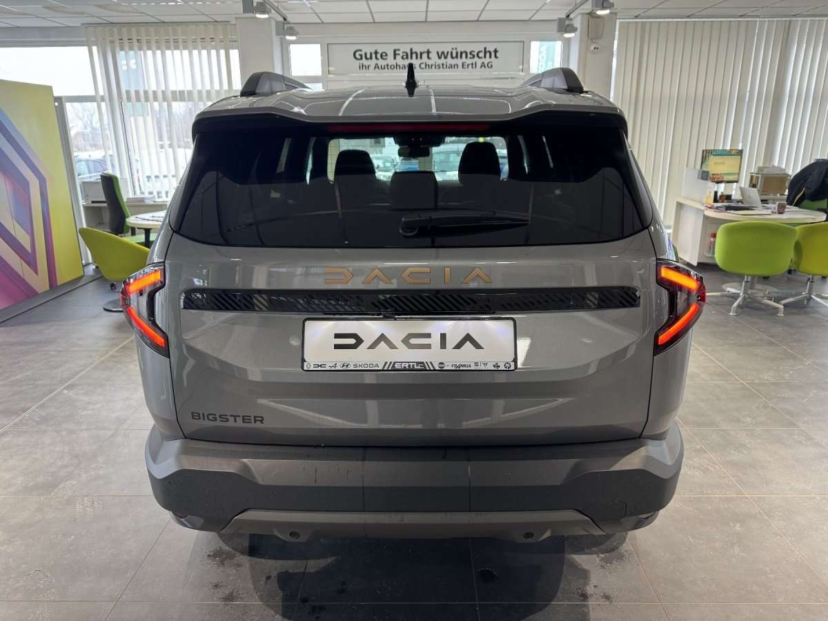 Fahrzeugbild eines Dacia Bigster