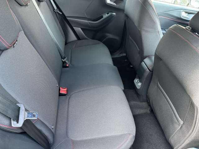 Fahrzeugbild eines Ford Puma