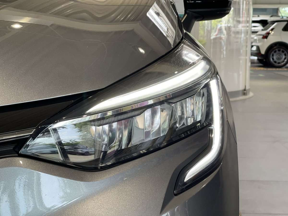 Fahrzeugbild eines Renault Clio