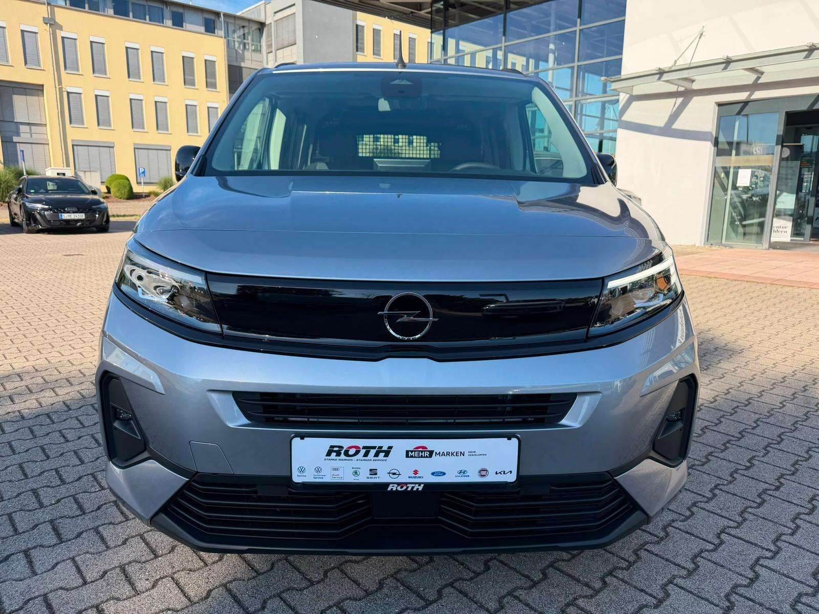 Fahrzeugbild eines Opel Combo Life