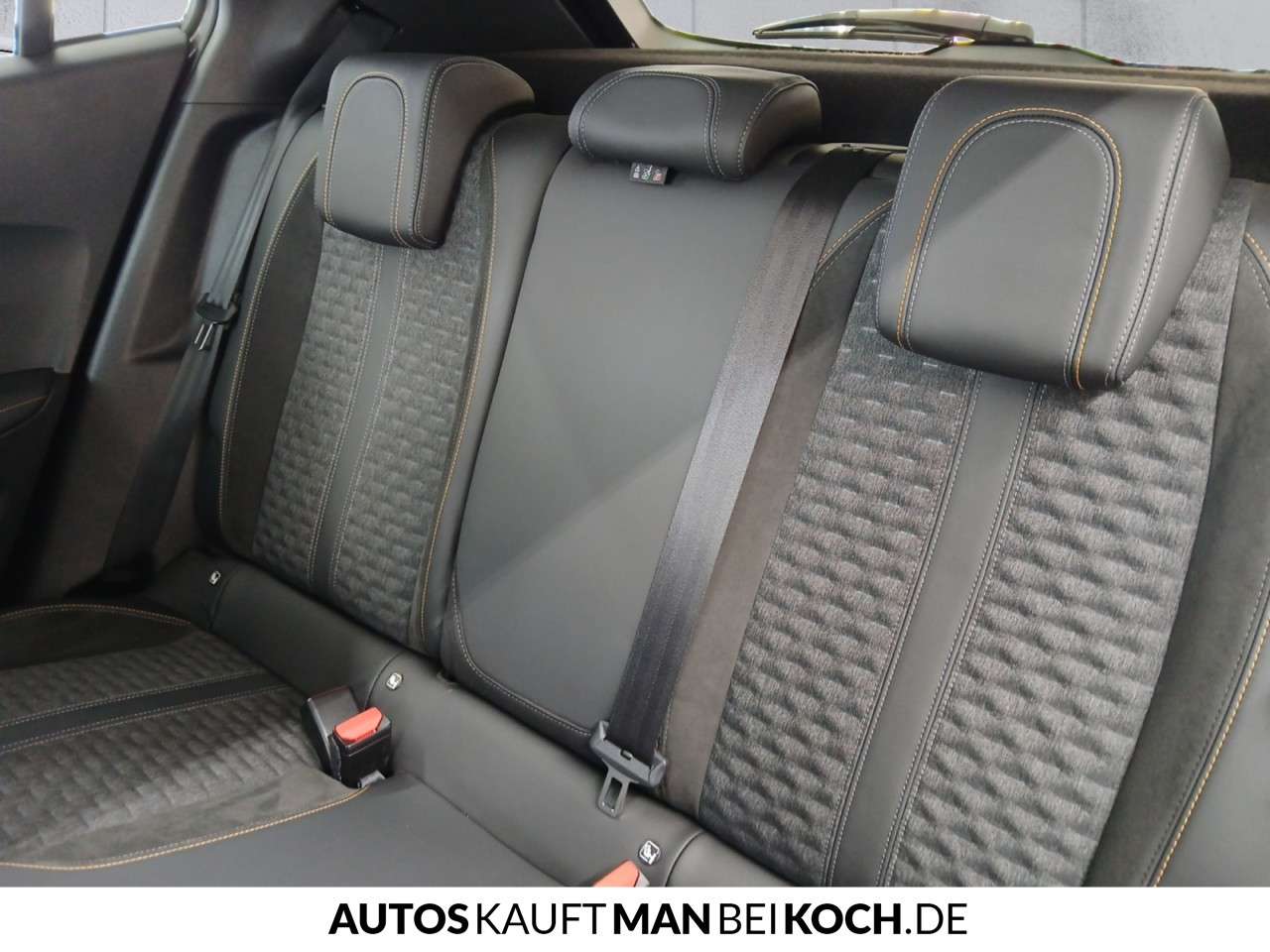 Fahrzeugbild eines Peugeot 2008