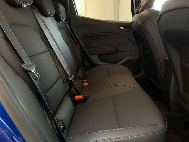 Fahrzeugbild eines Renault Clio