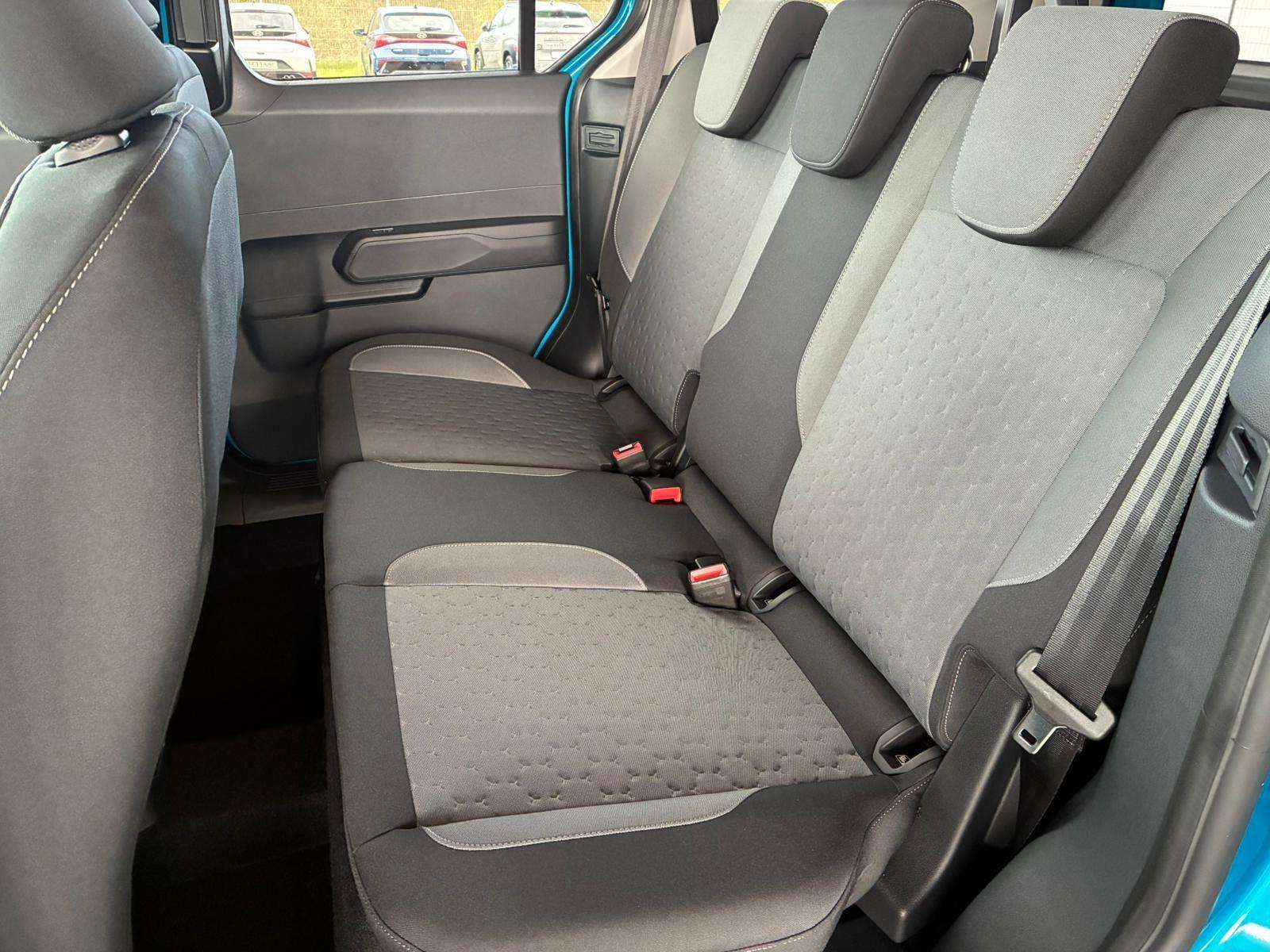 Fahrzeugbild eines Ford Tourneo Courier