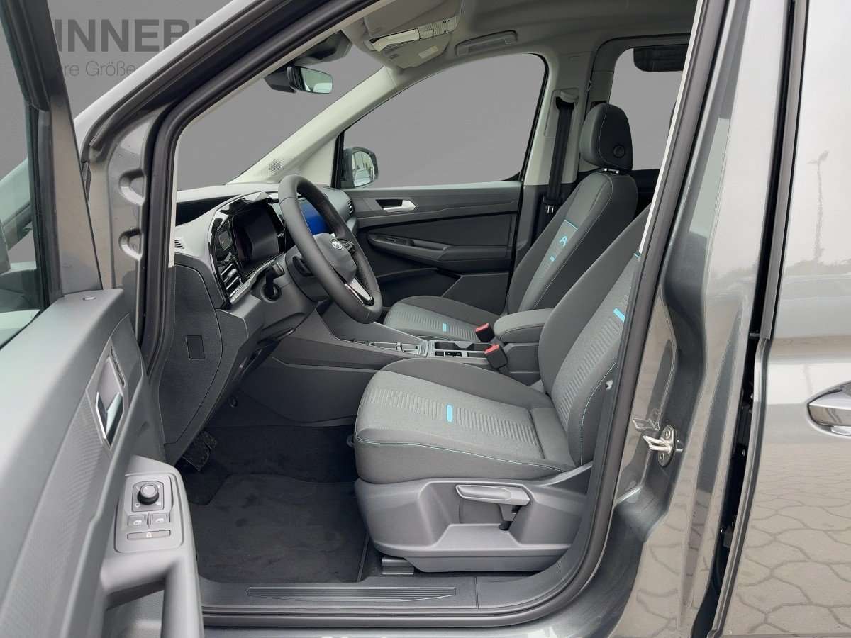 Fahrzeugbild eines Ford Grand Tourneo