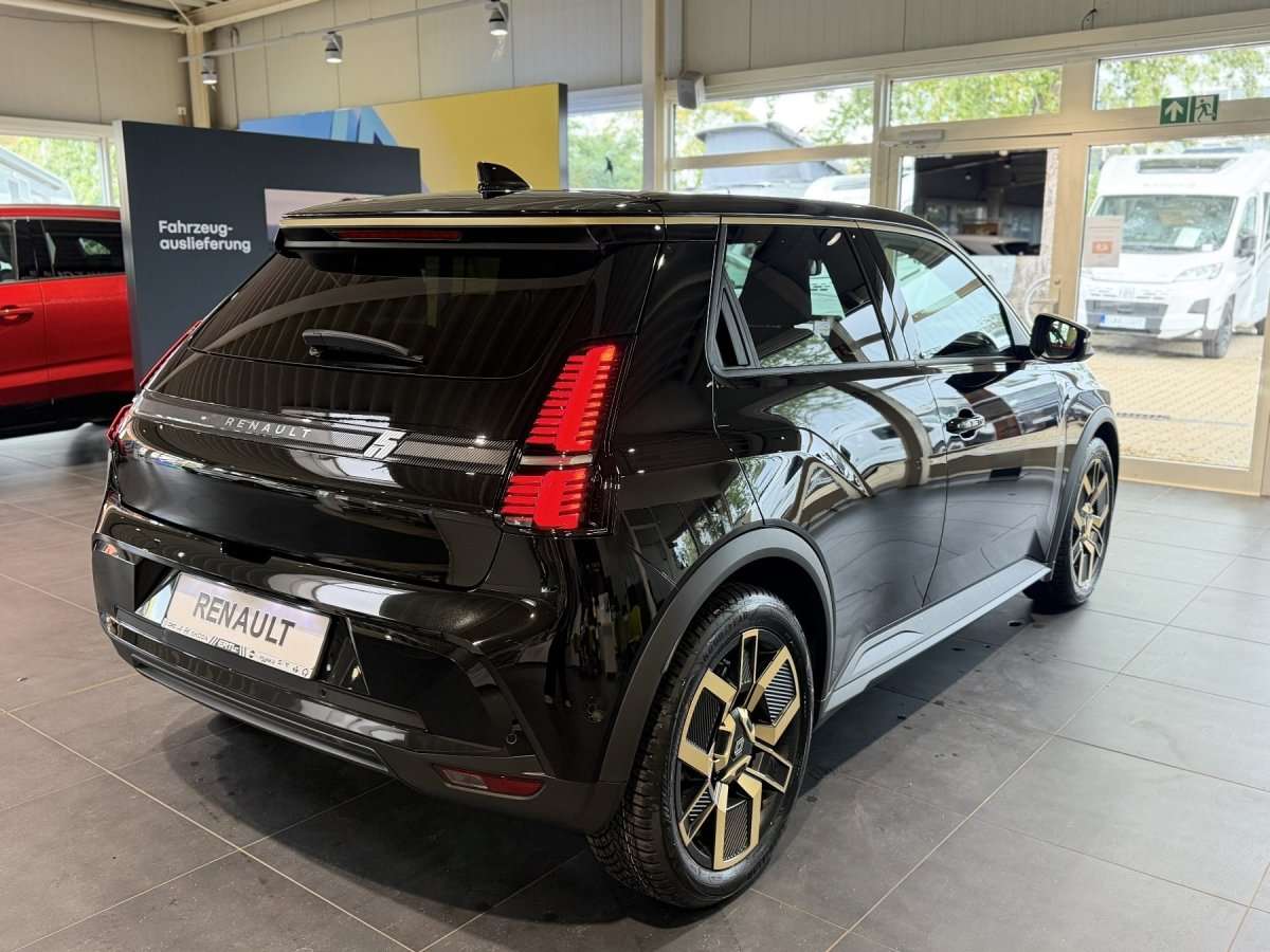 Fahrzeugbild eines Renault 5 E-TECH