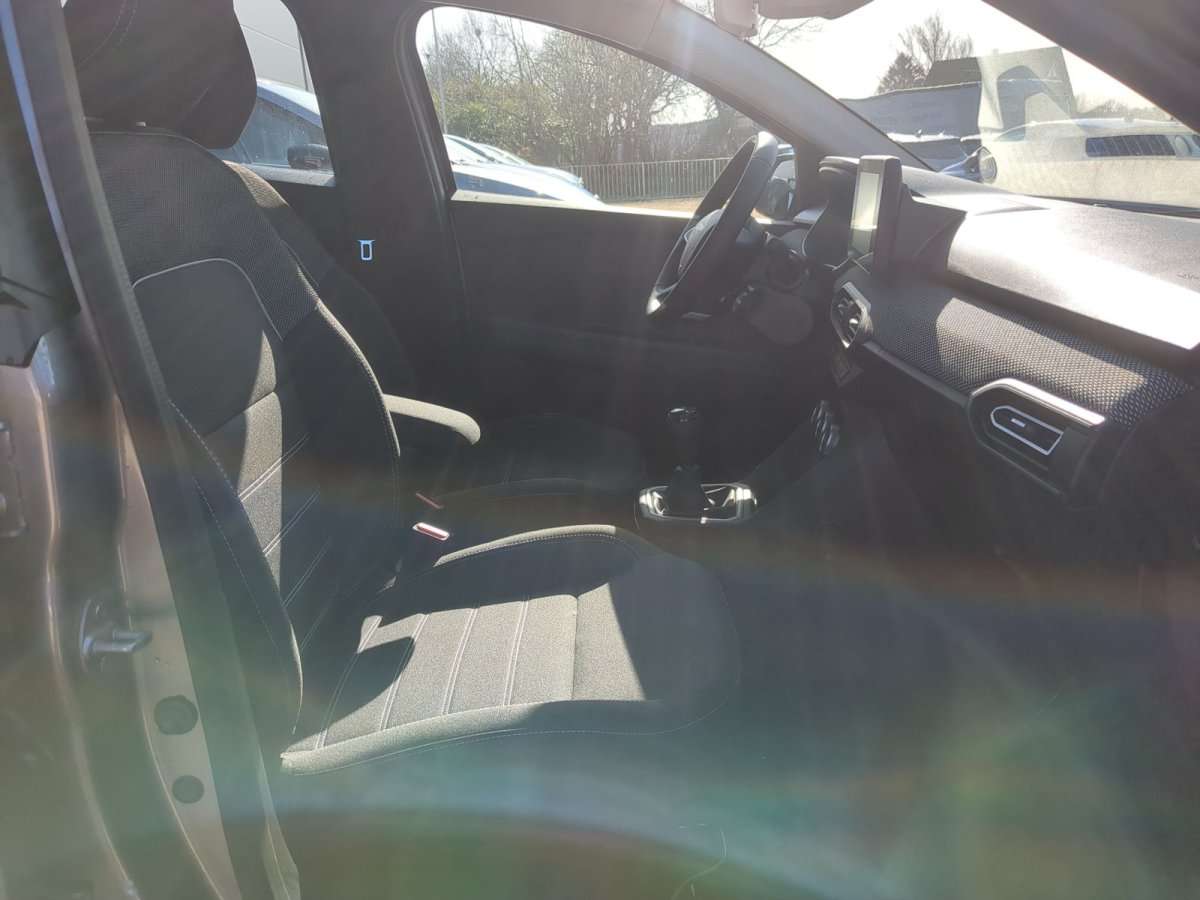 Fahrzeugbild eines Dacia Sandero