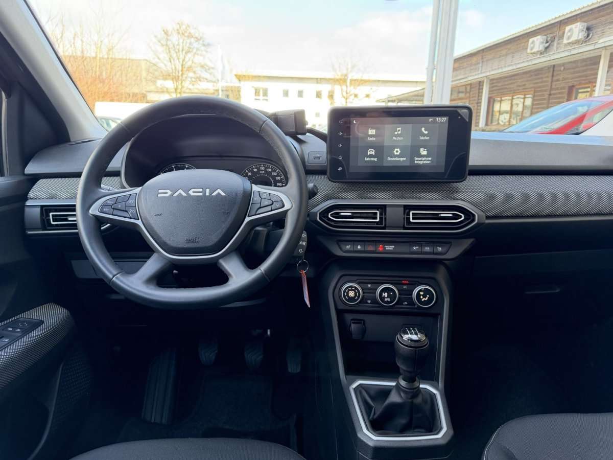 Fahrzeugbild eines Dacia Sandero