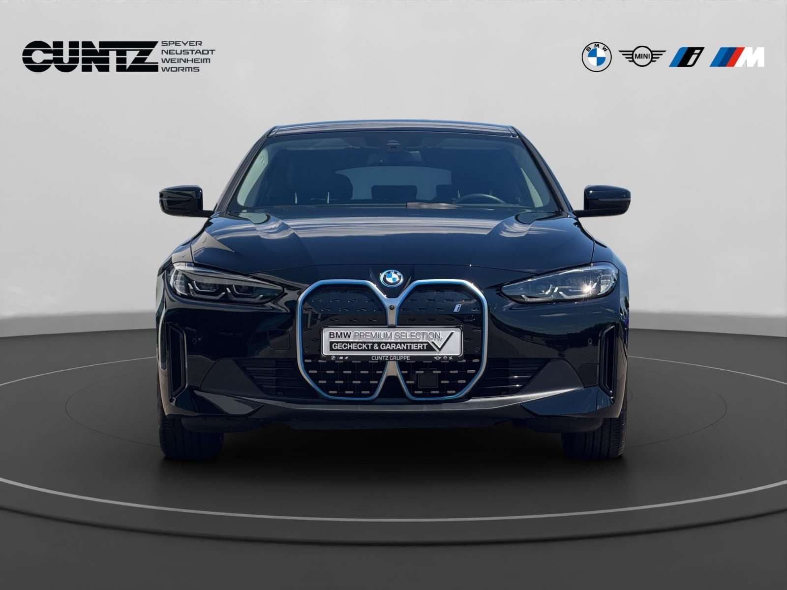 Fahrzeugbild eines BMW i4