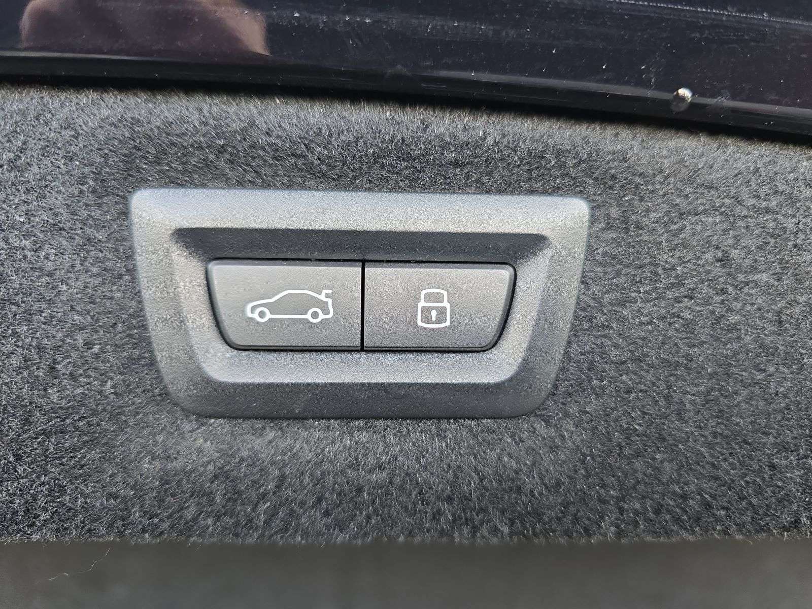 Fahrzeugbild eines BMW 8er-Reihe