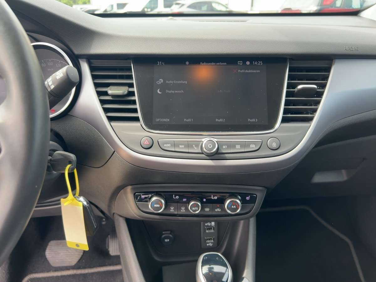 Fahrzeugbild eines Opel Crossland X