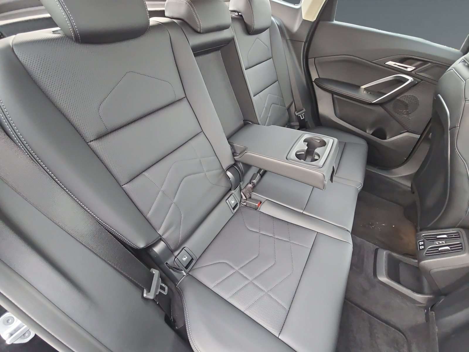 Fahrzeugbild eines BMW X1