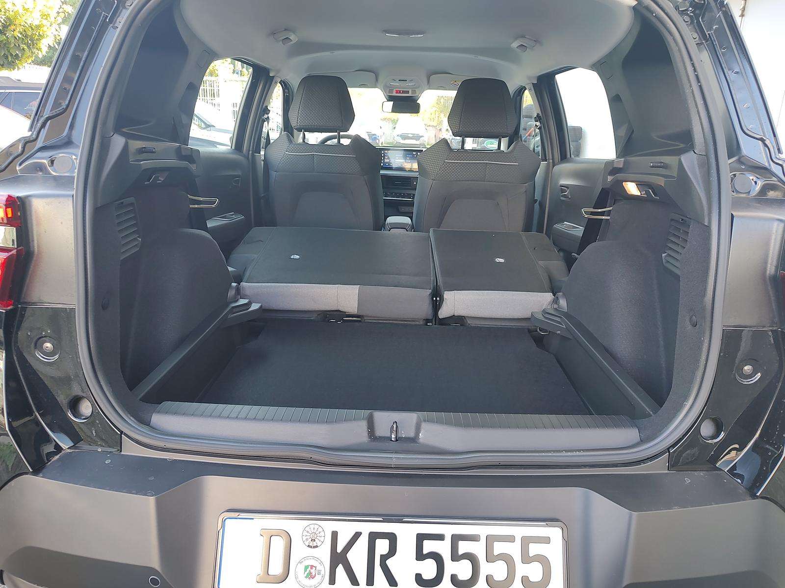 Fahrzeugbild eines Opel Frontera