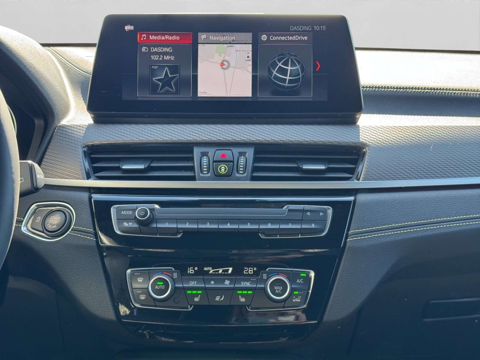 Fahrzeugbild eines BMW X2