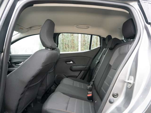 Fahrzeugbild eines Dacia Sandero