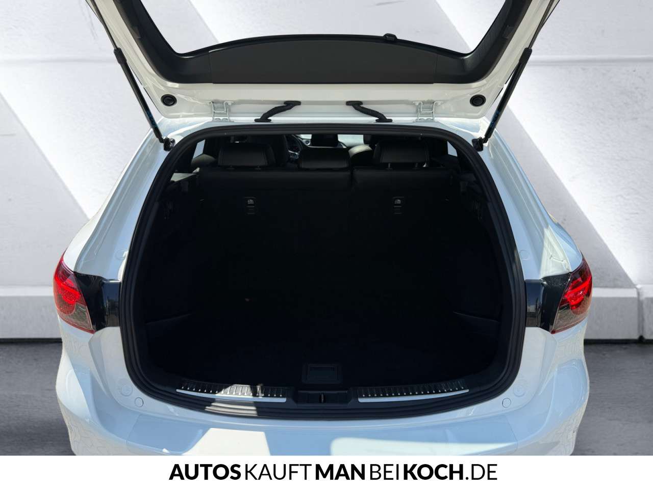 Fahrzeugbild eines Mazda Mazda6