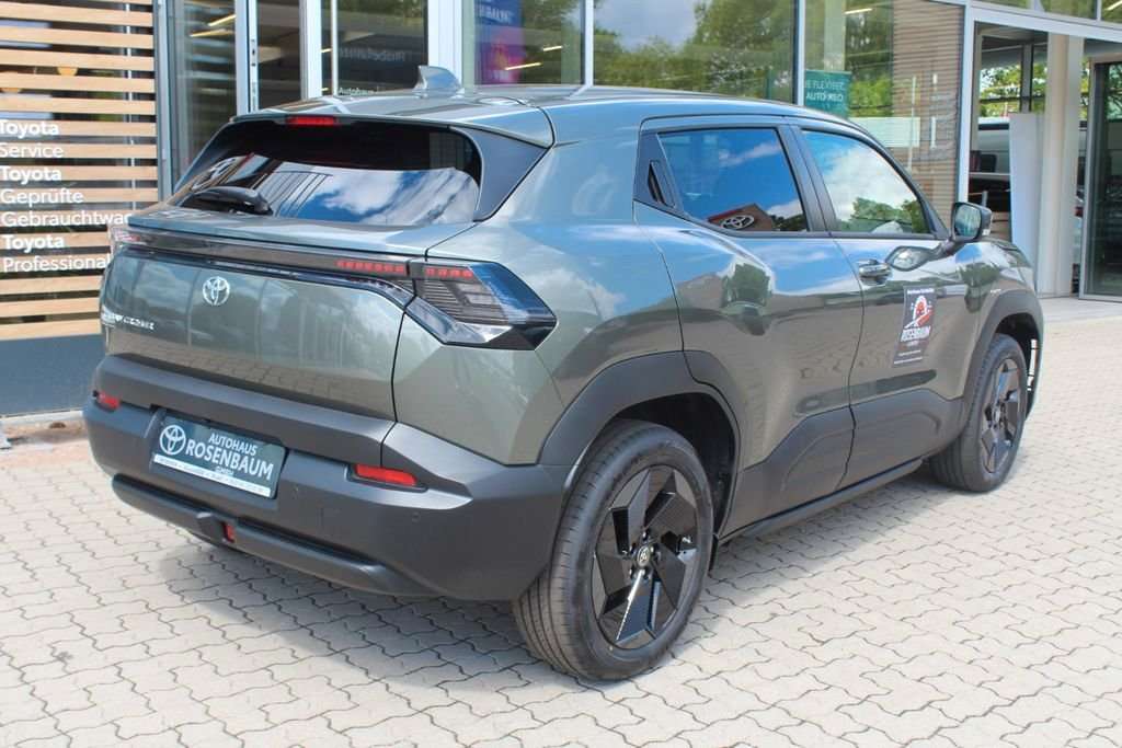 Fahrzeugbild eines Toyota Urban Cruiser