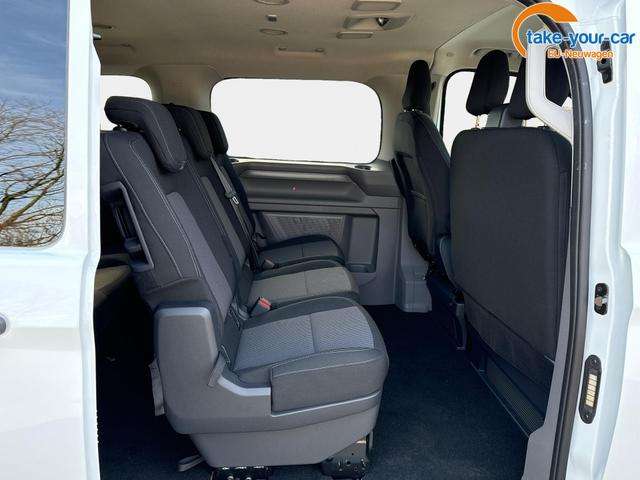 Fahrzeugbild eines Volkswagen Caravelle