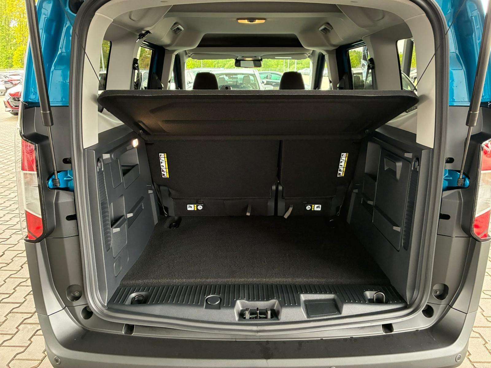 Fahrzeugbild eines Ford Tourneo Courier