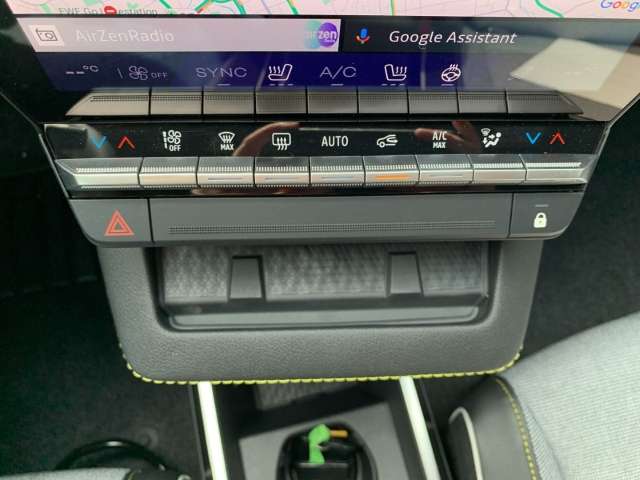 Fahrzeugbild eines Renault Scenic E-TECH