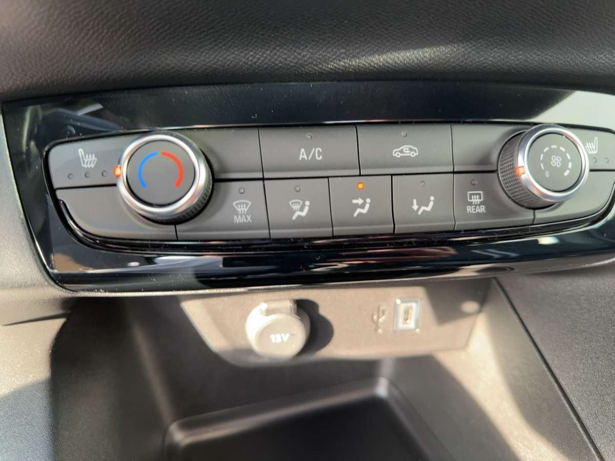 Fahrzeugbild eines Opel Corsa