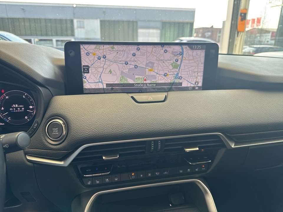 Fahrzeugbild eines Mazda CX-60